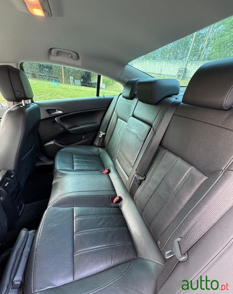 2013' Opel Insignia photo #5