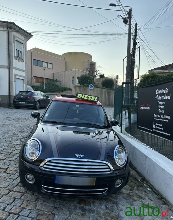 2008' MINI Clubman Cooper D photo #2