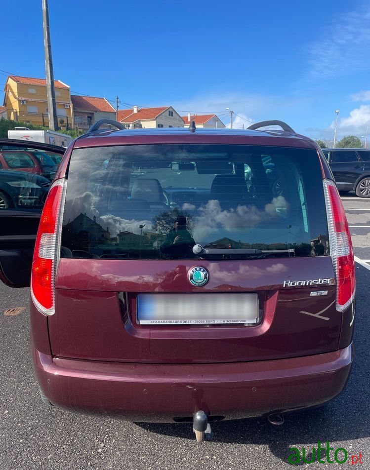 2012' Skoda Roomster photo #3