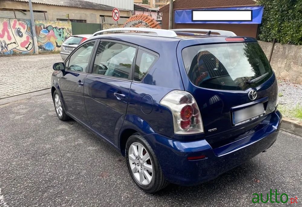 2005' Toyota Corolla Verso photo #6