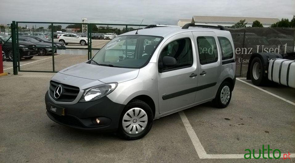 2014' Mercedes-Benz Citan photo #2