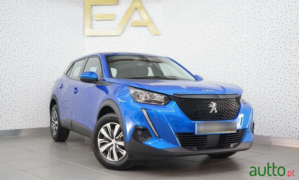 2021' Peugeot 2008 photo #1