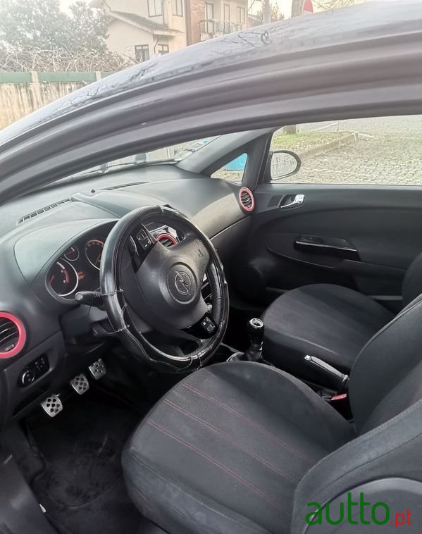 2010' Opel Corsa photo #3