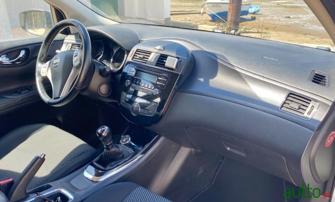 2015' Nissan Pulsar photo #4