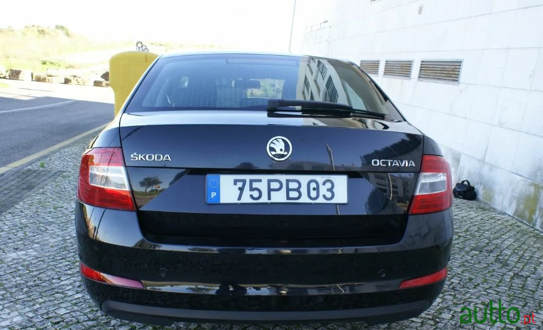 2014' Skoda Octavia photo #6