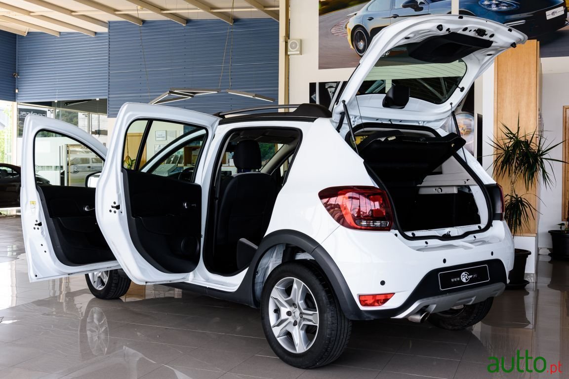 2019' Dacia Sandero photo #6