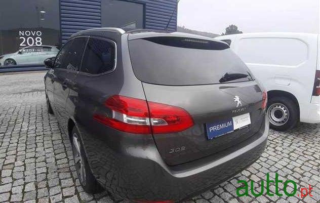 2020' Peugeot 308 Sw photo #4