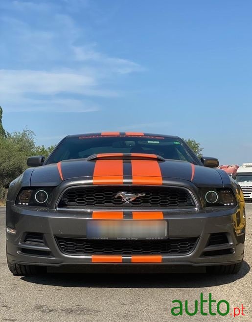 2014' Ford Mustang photo #7