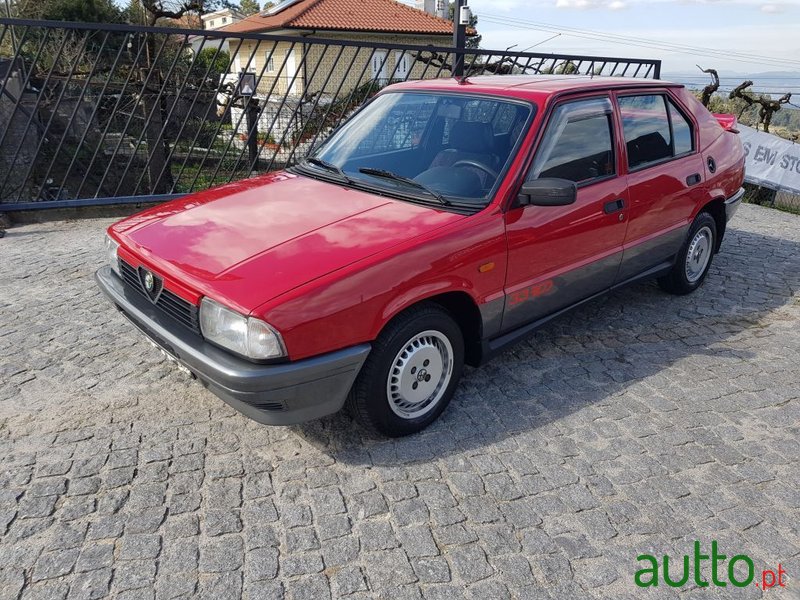 1989' Alfa Romeo 33 1.3 Red photo #2