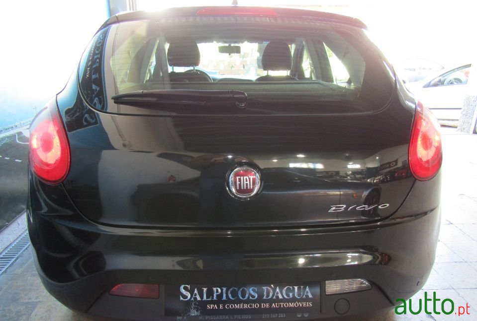 2011' Fiat Bravo photo #4