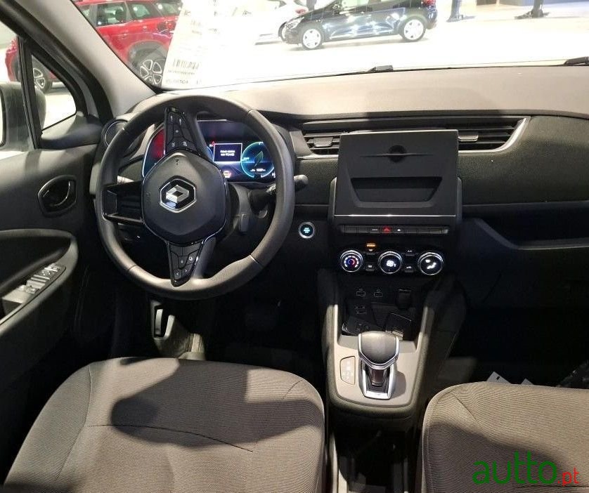 2021' Renault Zoe photo #5