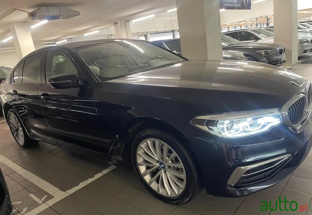 2019' BMW Série 5 photo #1