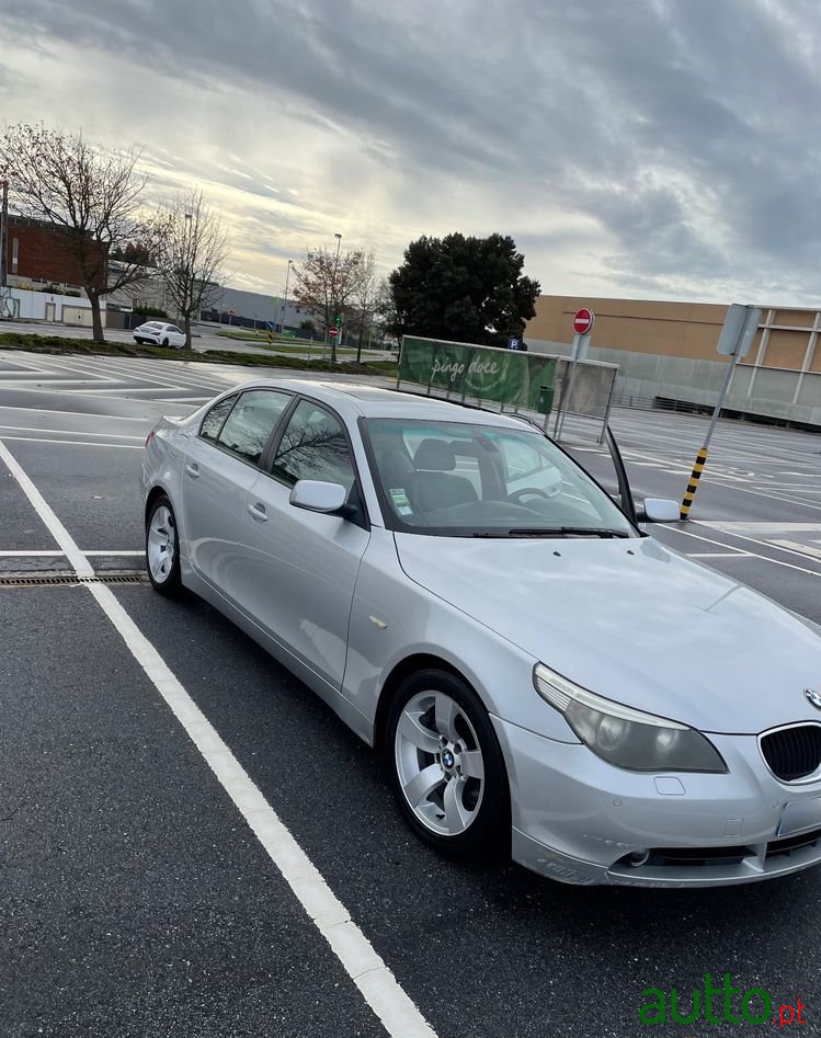 2003' BMW 520 I photo #1