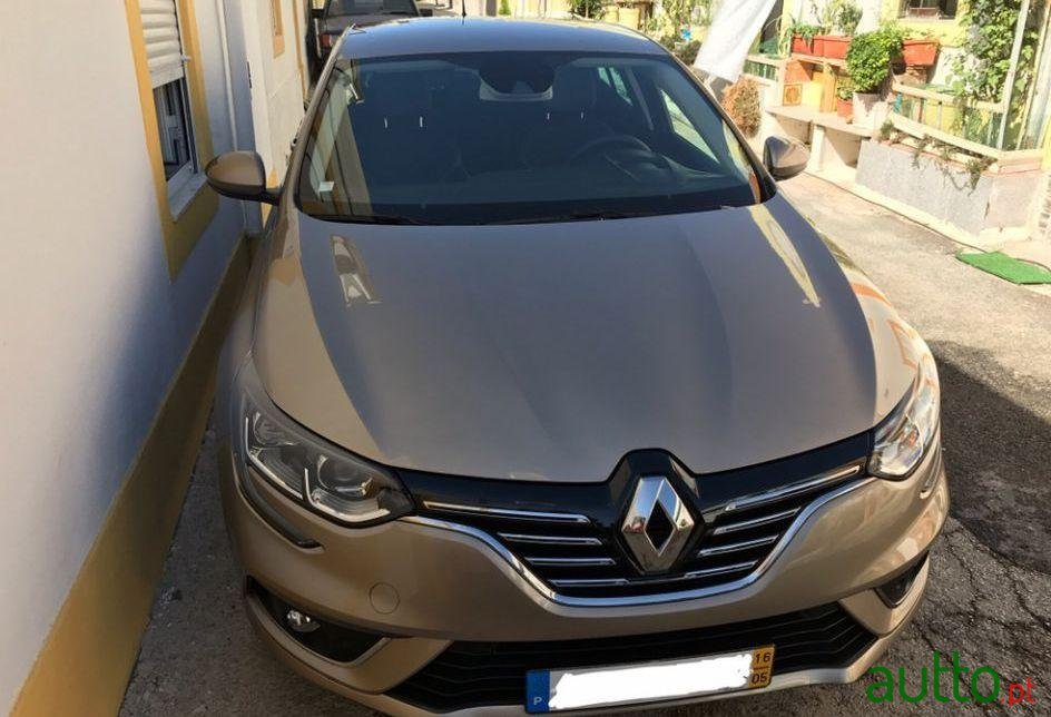 2016' Renault Megane photo #1