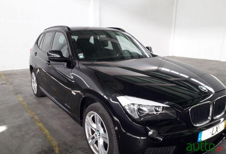 2011' BMW X1 18 D Sdrive photo #1