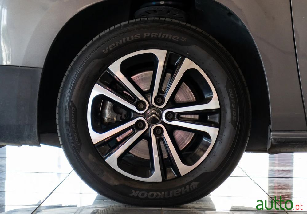 2019' Citroen Berlingo photo #4