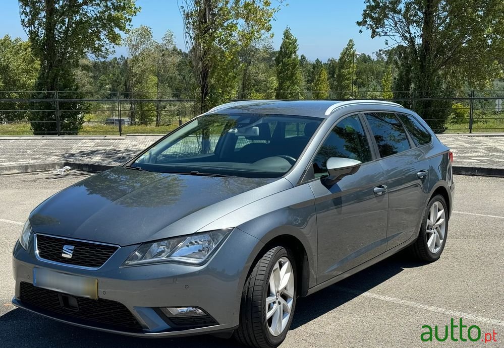 2014' SEAT Leon St photo #1