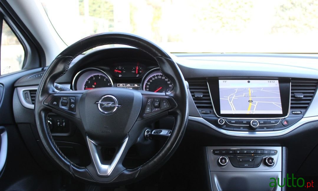 2016' Opel Astra Sports Tourer photo #5
