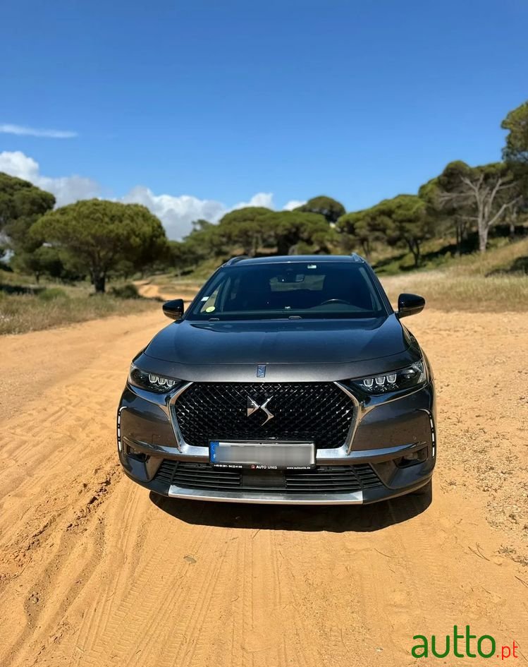 2019' DS Automobiles Ds7 Crossback photo #3