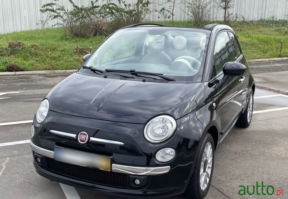 2013' Fiat 500C photo #2