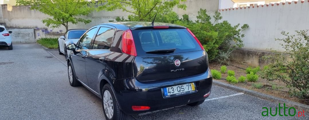 2015' Fiat Punto photo #3