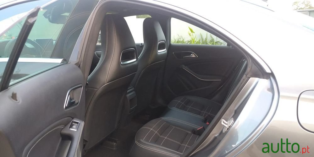 2015' Mercedes-Benz Classe Cla Cdi Urban photo #5