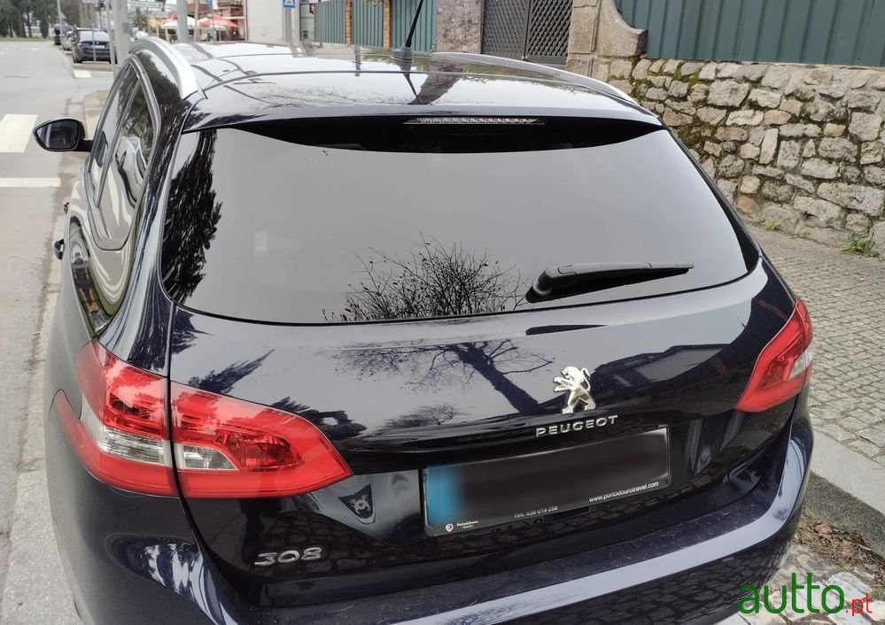 2017' Peugeot 308 Sw photo #4