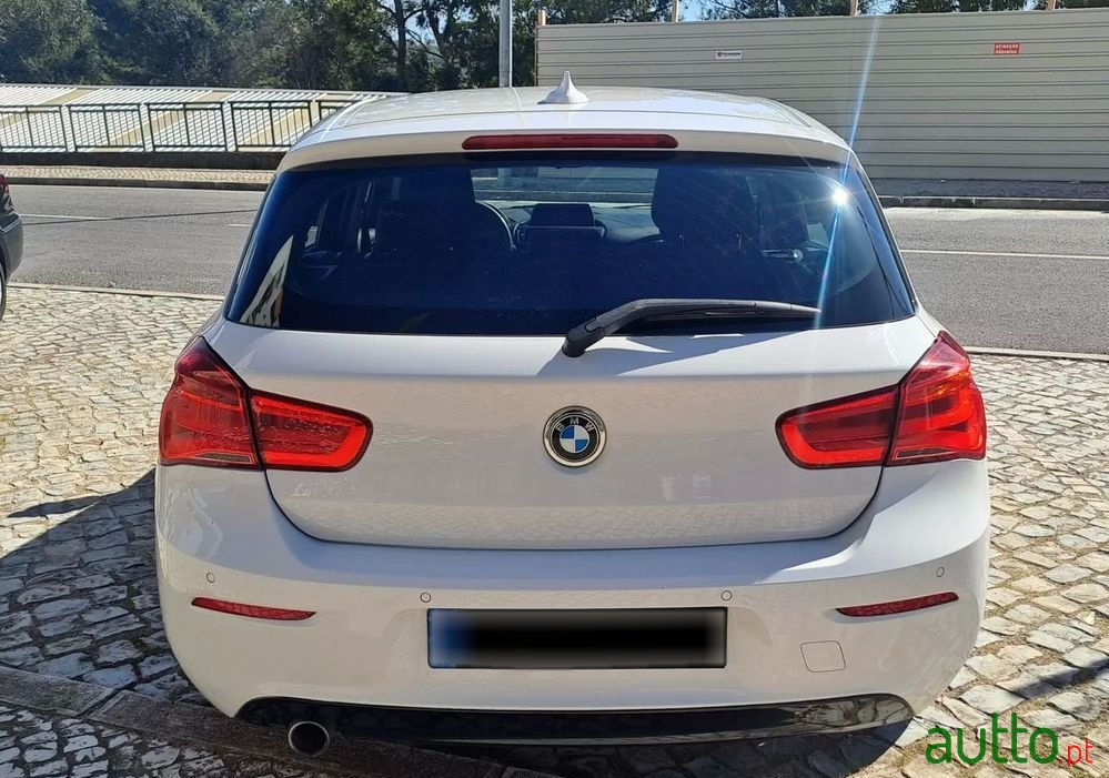 2016' BMW Série 1 photo #6
