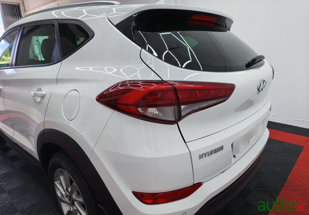 2017' Hyundai Tucson photo #6