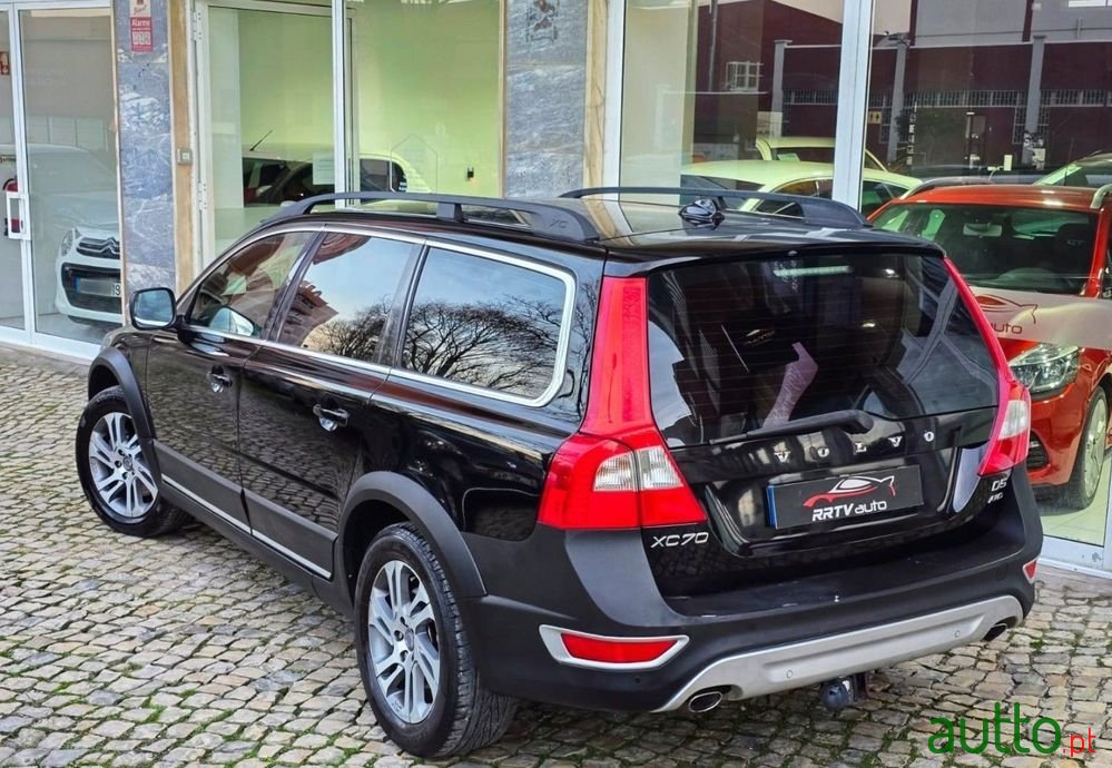 2011' Volvo Xc 70 photo #2