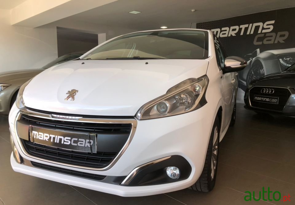 2016' Peugeot 208 photo #4