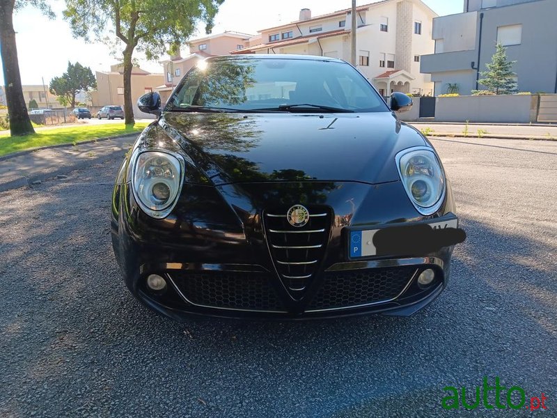 2013' Alfa Romeo MiTo photo #1