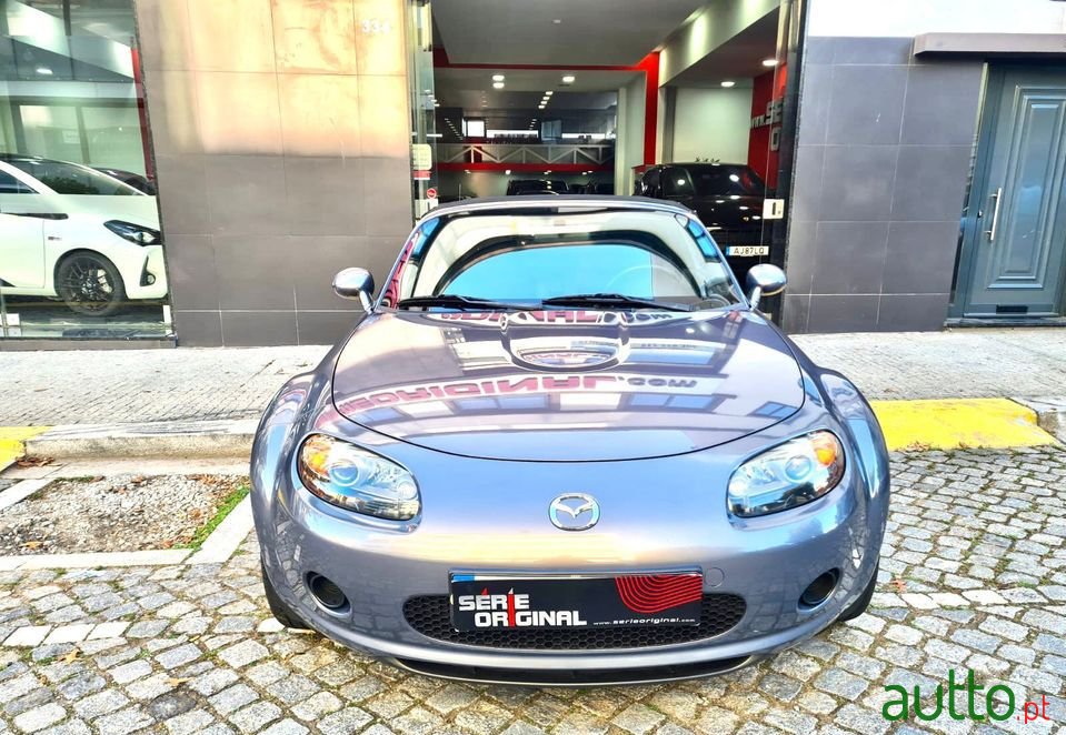 2006' Mazda MX-5 photo #3