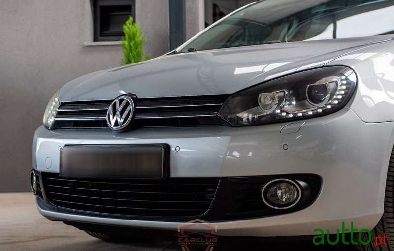 2013' Volkswagen Golf Variant photo #5