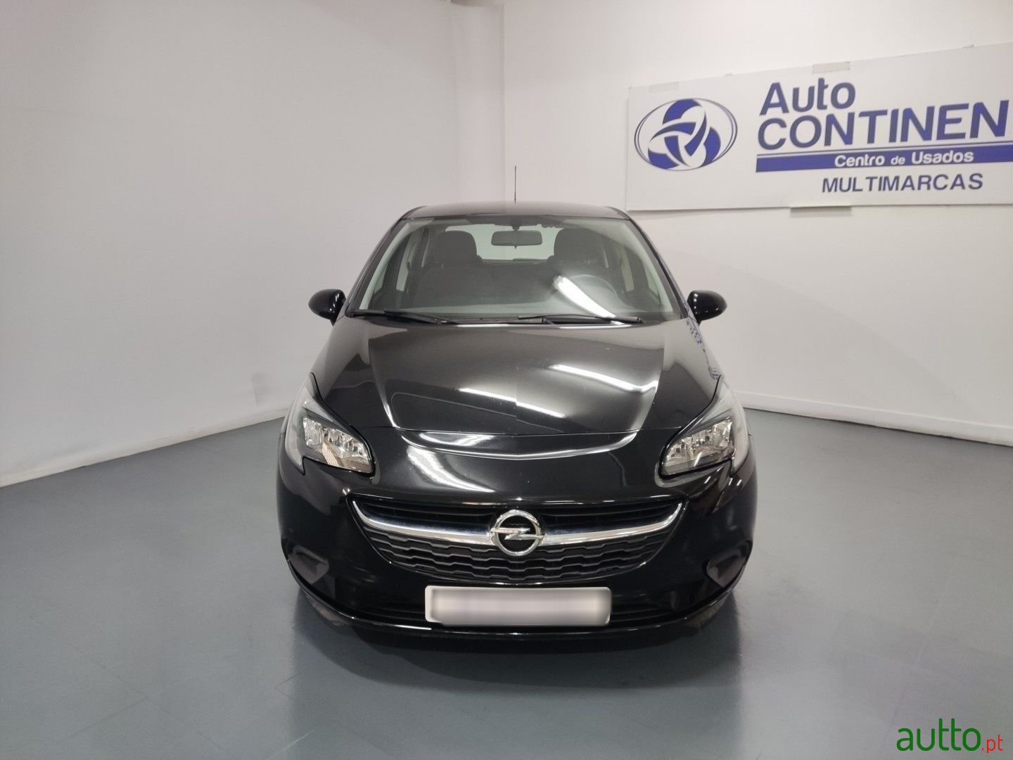 2017' Opel Corsa photo #2