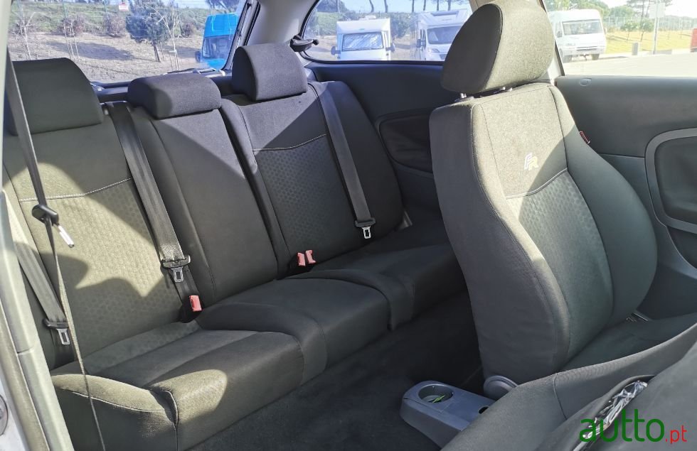 2007' SEAT Ibiza photo #3