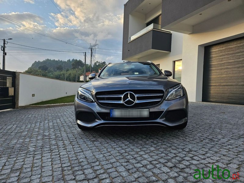 2016' Mercedes-Benz C-350 photo #2