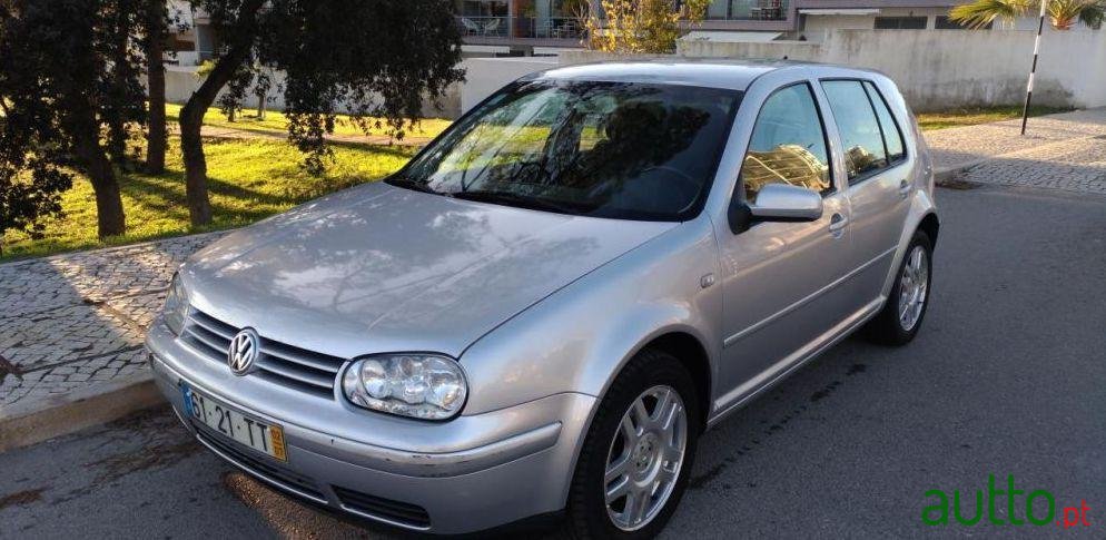 2002' Volkswagen Golf 1.9 Tdi Highline photo #1