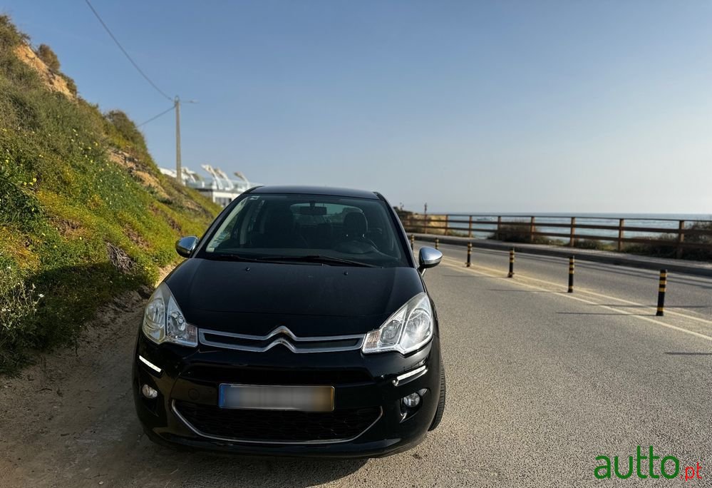 2014' Citroen C3 1.2 Vti Exclusive photo #1