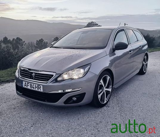 2015' Peugeot 308 Sw photo #1