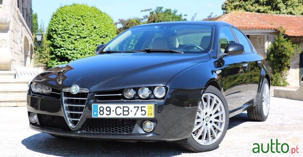 2006' Alfa Romeo 159 photo #3