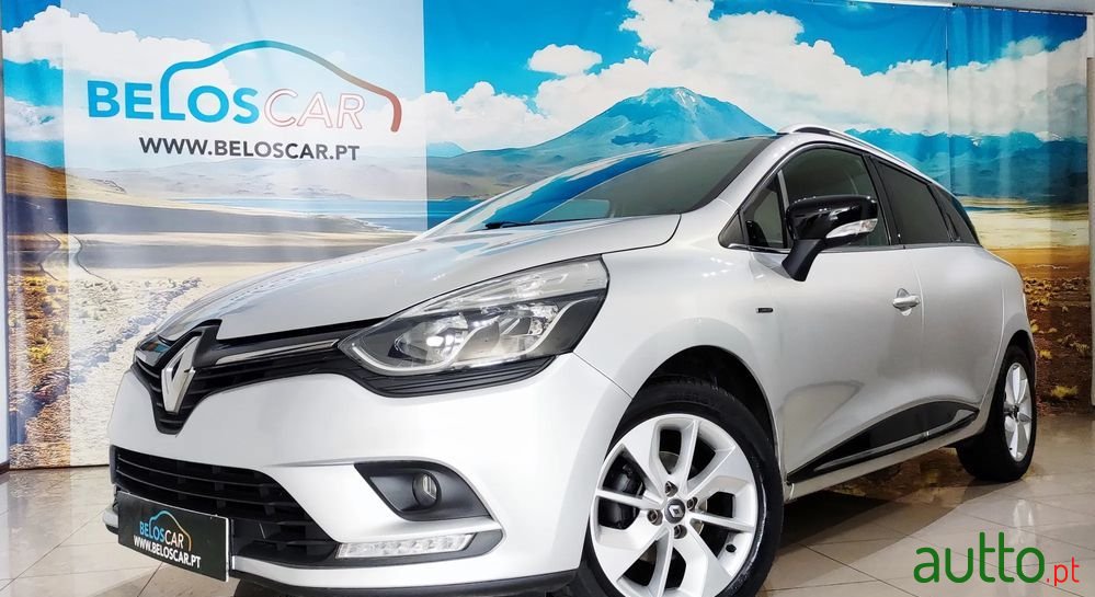 2017' Renault Clio Sport Tourer photo #2