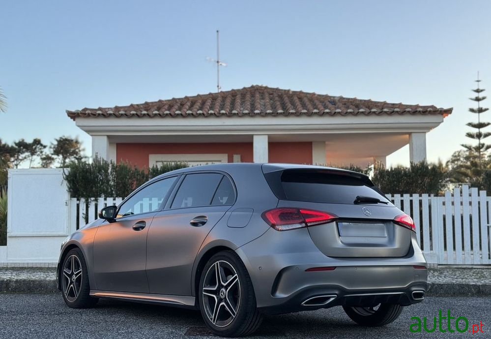 2019' Mercedes-Benz A 180 7G-Dct Amg Line photo #5