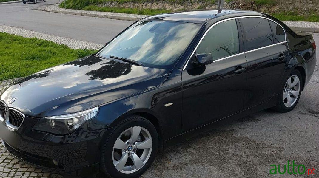 2003' BMW 520 photo #1