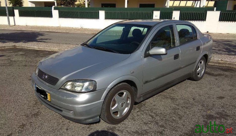 1999' Opel Astra 1.7 Dti Club photo #1