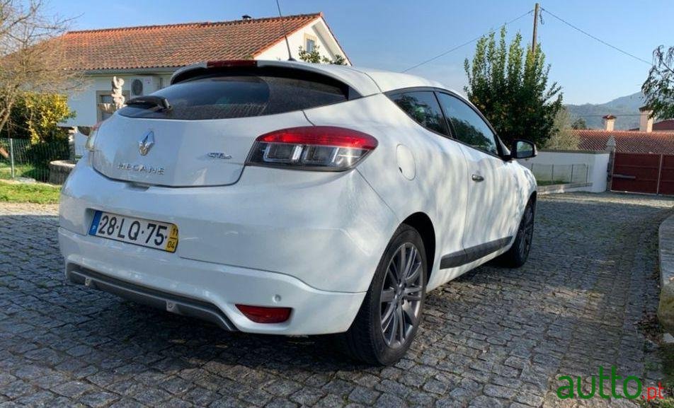 2011' Renault Megane Gt-Line photo #2