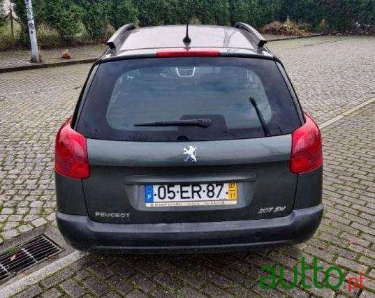 2007' Peugeot 207 Sw photo #1