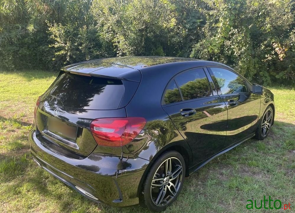 2018' Mercedes-Benz Classe A D Amg Line photo #6