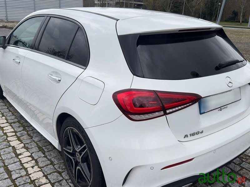 2022' Mercedes-Benz Classe A photo #3