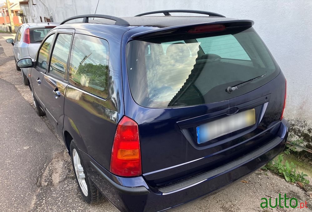 2005' Ford Focus 1.4 Ambiente photo #4